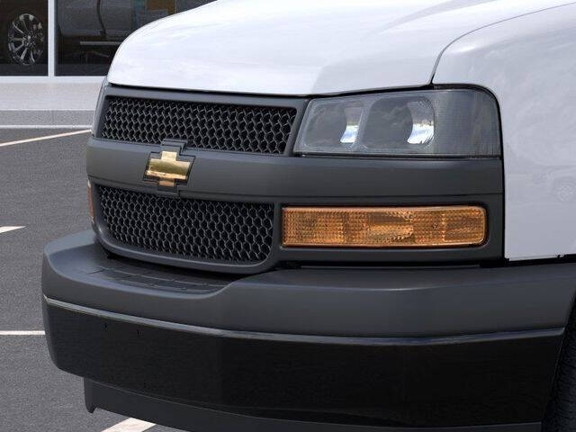 2026 Chevrolet Express 2500