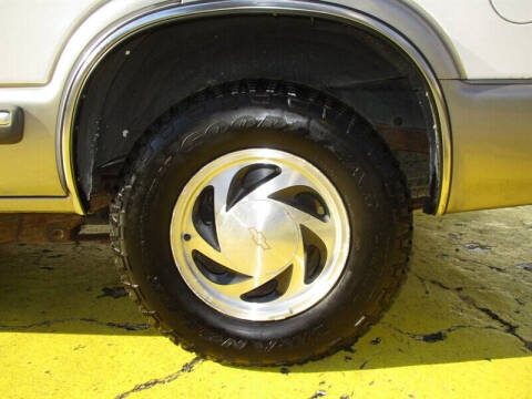 2000 Chevrolet Blazer LS