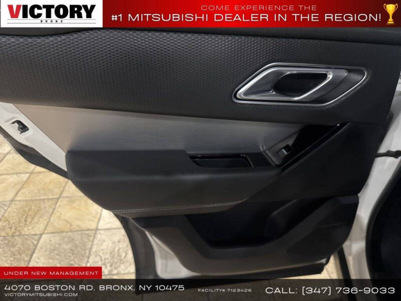 2022 Land Rover Range Rover Velar P250 R-Dynamic S