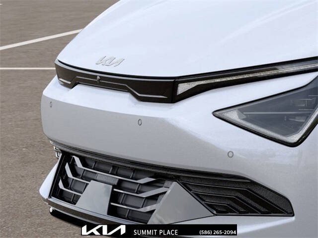 2025 Kia EV6 Light Long Range
