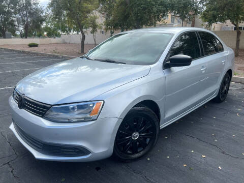 2013 Volkswagen Jetta for sale at Ideal Cars in Mesa AZ
