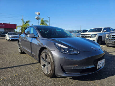 2022 Tesla Model 3 Long Range