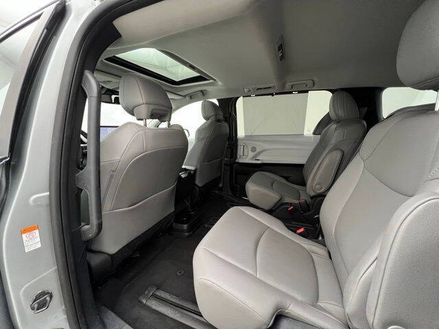 2025 Toyota Sienna
