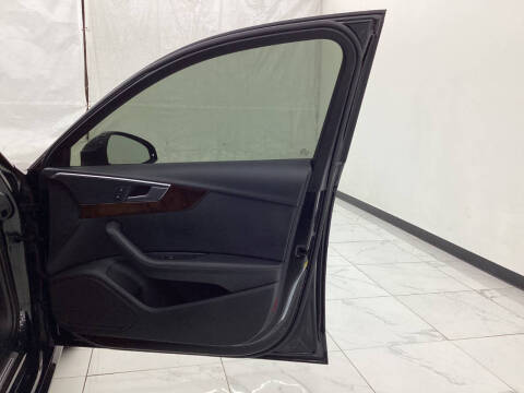 2019 Audi A4 quattro Premium Plus 45 TFSI