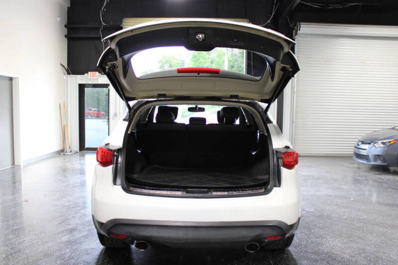 2012 Infiniti FX35