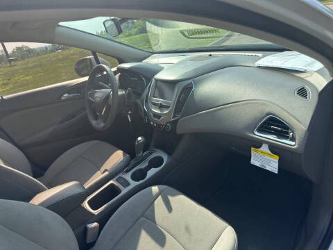 2017 Chevrolet Cruze LS Auto