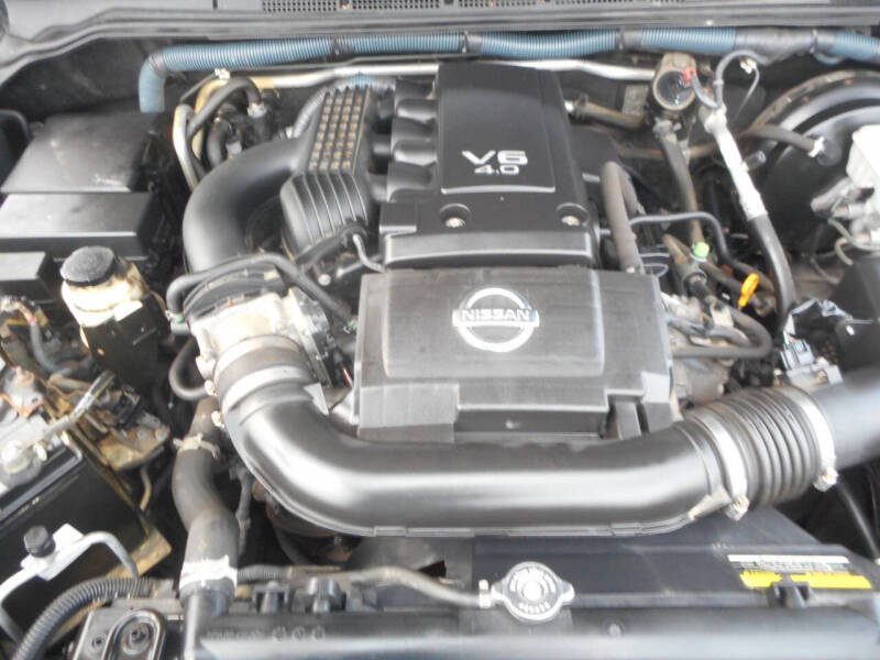2012 Nissan Pathfinder Silver Edition