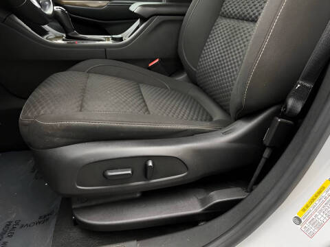 2018 GMC Acadia SLE-2