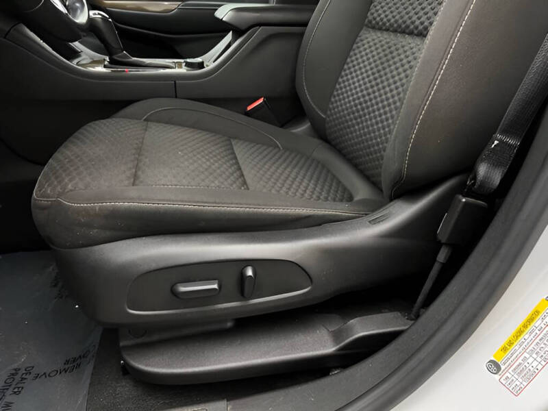 2018 GMC Acadia SLE-2