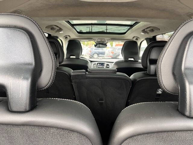 2024 Volvo XC90 Recharge T8 Ultimate Bright Theme 7P