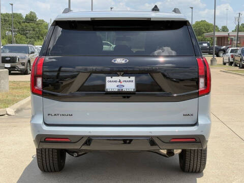 2027 Ford Expedition MAX Platinum
