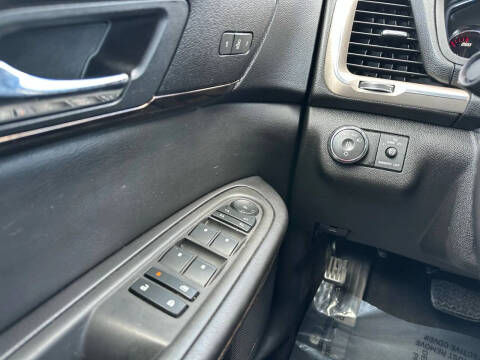 2016 GMC Acadia Denali