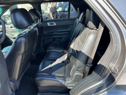 2011 Ford Explorer XLT