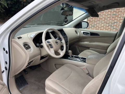 2013 Nissan Pathfinder SV