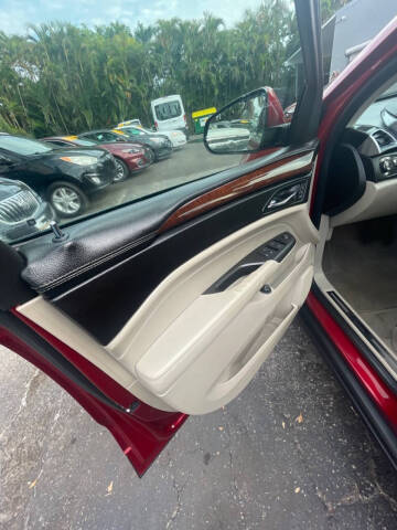 2012 Cadillac SRX Performance Collection