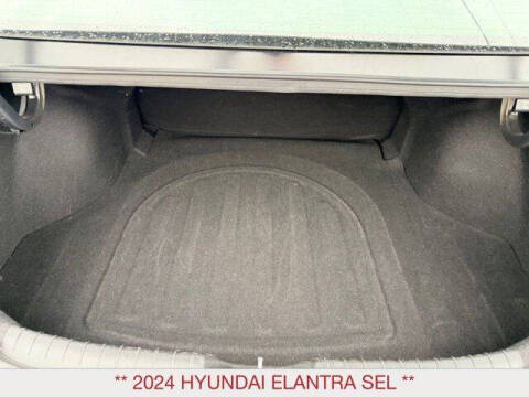 2024 Hyundai Elantra SEL