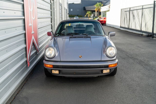 1988 Porsche 911 45