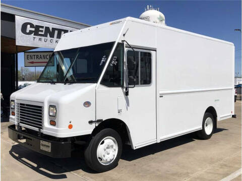 2022 Freightliner MT45 Chassis for sale at CENTURY TRUCKS & VANS in Grand Prairie TX
