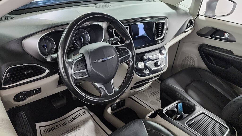 2020 Chrysler Pacifica for sale at NJ Car Buyer in Jersey City, NJ