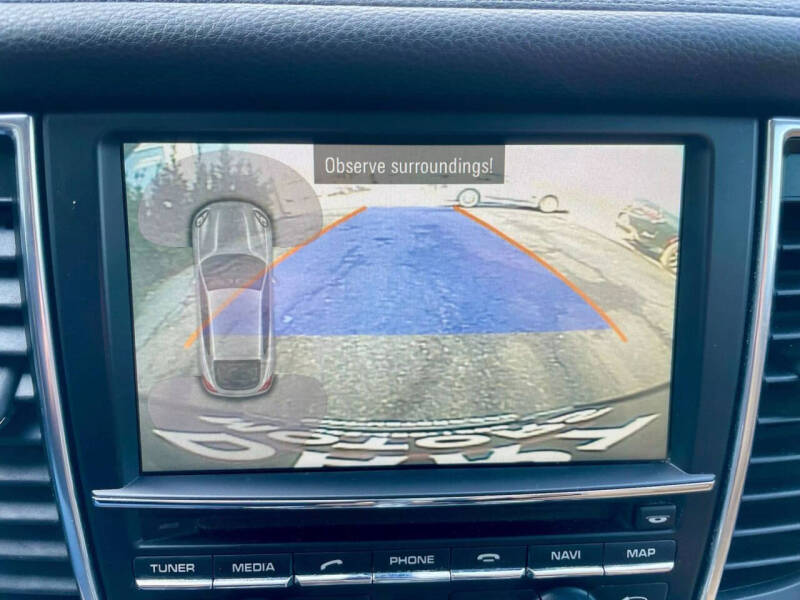 2015 Porsche Panamera