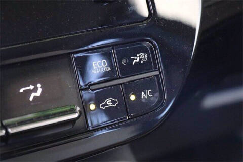 2017 Toyota Prius One