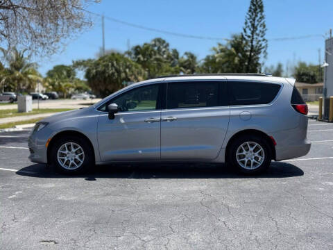 2017 Chrysler Pacifica Touring