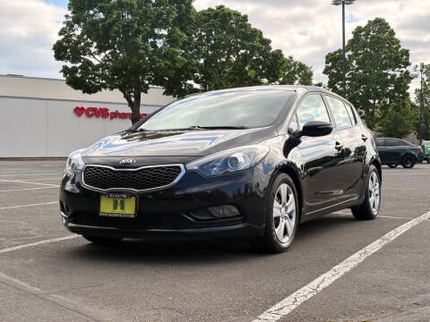 2016 Kia Forte5 LX