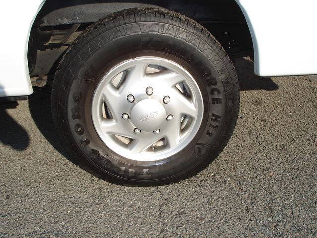 2013 Ford E-Series E-350 SD XLT