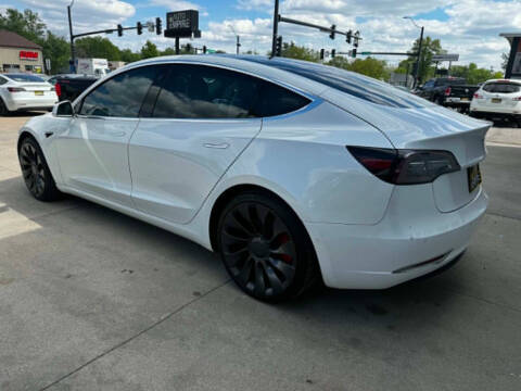 2020 Tesla Model 3 Long Range
