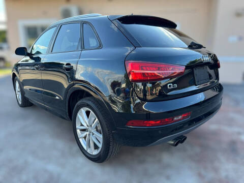 2017 Audi Q3 2.0T Premium