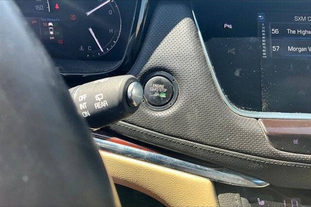 2017 Cadillac XT5 Luxury
