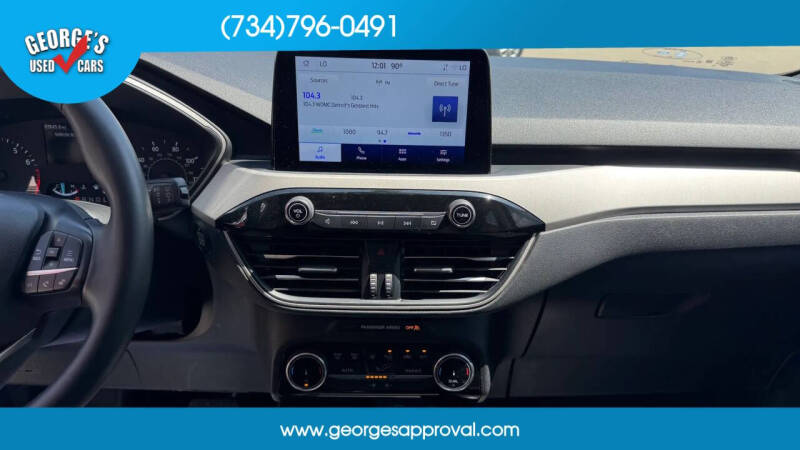 2022 Ford Escape SE