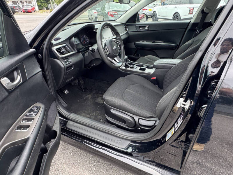 2019 Kia Optima LX
