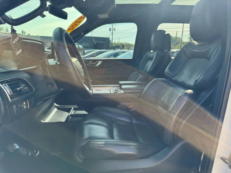 2022 Lincoln Navigator Reserve