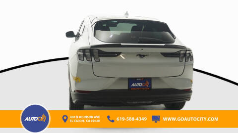 2022 Ford Mustang Mach-E Select