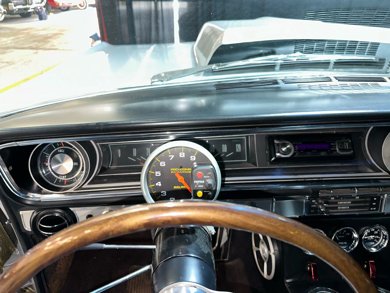 1965 Chevrolet Impala 41