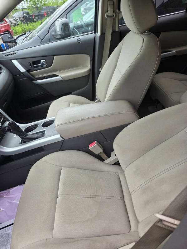 2013 Ford Edge SE