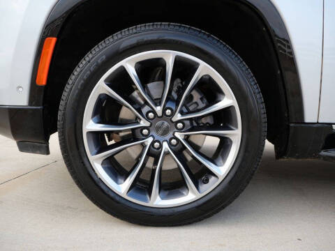 2023 Jeep Wagoneer Series II