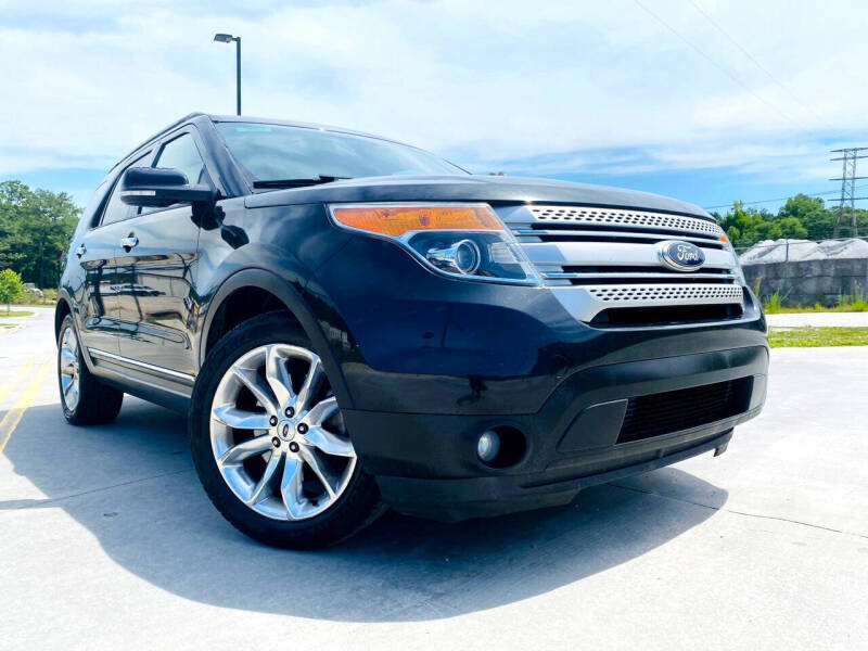 2015 Ford Explorer XLT's photo