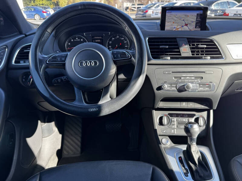 2016 Audi Q3 2.0T quattro Premium Plus