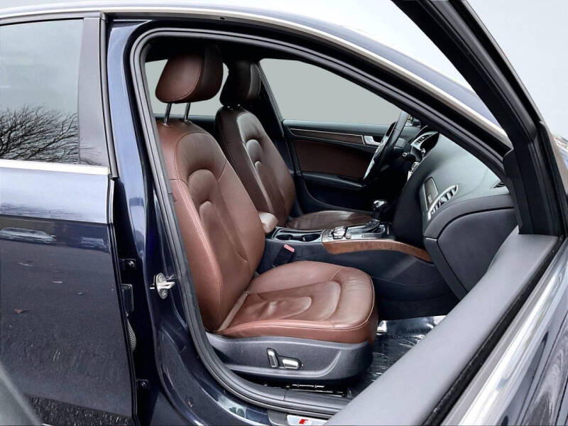 2015 Audi A4 2.0T quattro Premium