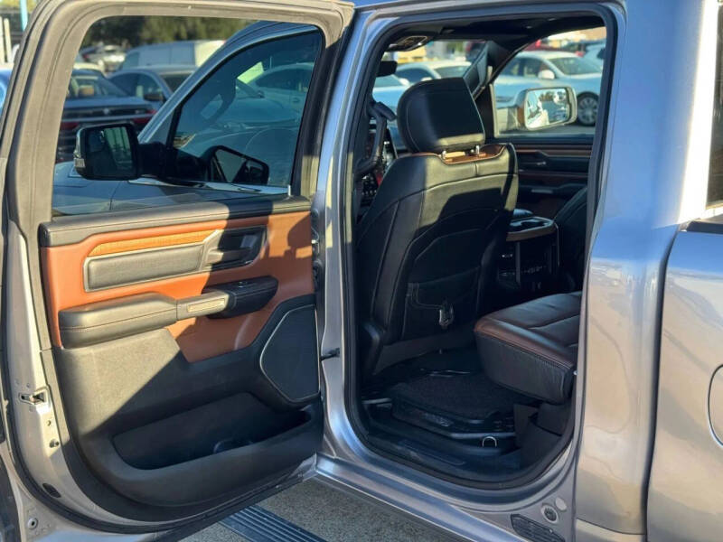 2019 RAM 1500 Laramie Longhorn