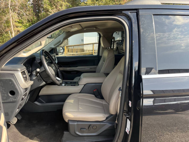 2023 Ford Expedition MAX XLT