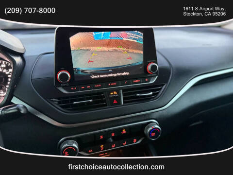 2021 Nissan Altima 2.5 SV