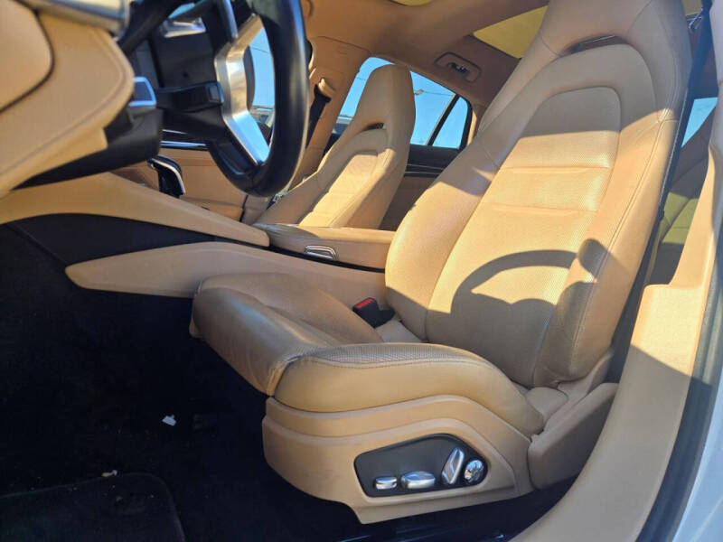 2018 Porsche Panamera