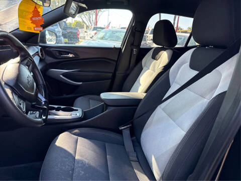 2025 Chevrolet Trax RS