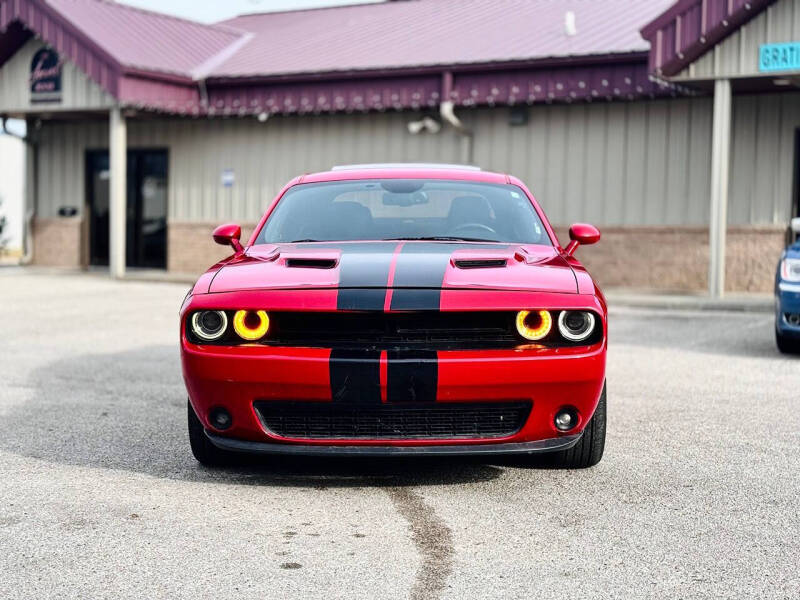 2016 Dodge Challenger SXT Plus