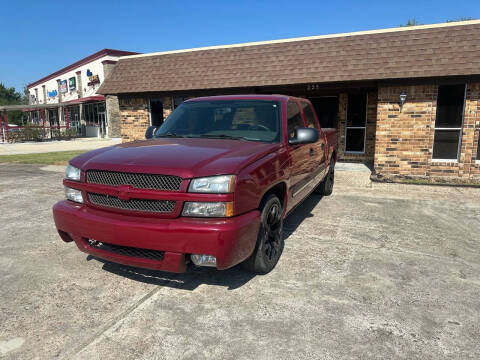 2005 Chevrolet Silverado 1500 for sale at Fabela's Auto Sales Inc. in Dickinson TX