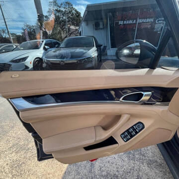 2011 Porsche Panamera