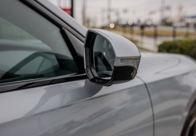 2023 BMW 7 Series 740i